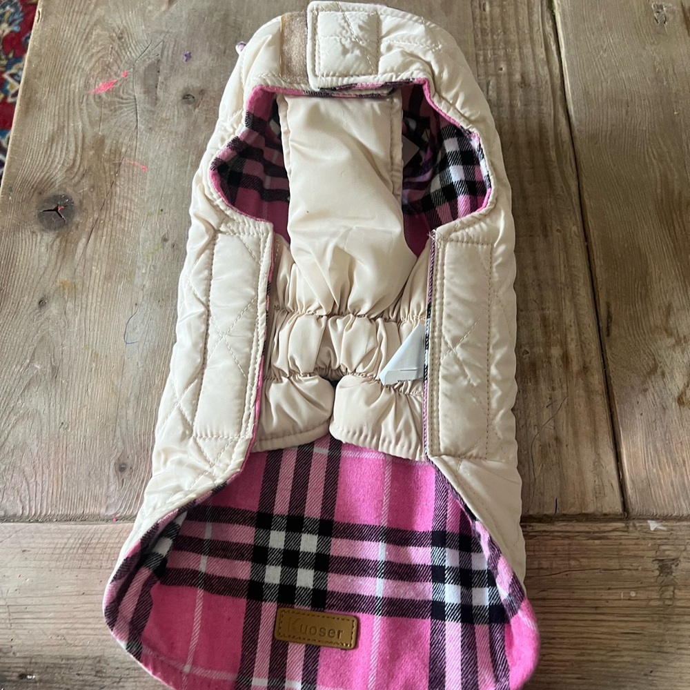 Kuoser Pink Plaid reversible Pet Jacket - Picture 9 of 10